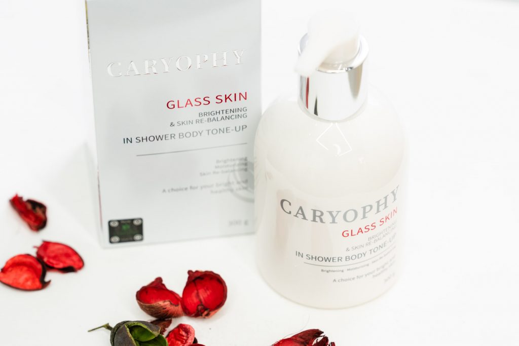 Kem dưỡng trắng da Glass Skin Caryophy